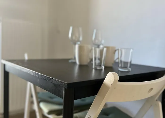 Apartament Urban Retreat With Balcony At Exigent Plaza - 06