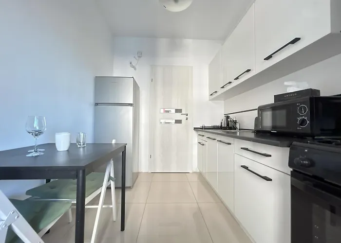 Urban Retreat With Balcony At Exigent Plaza - 06 Lejlighed Bukarest